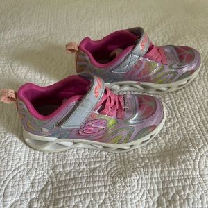 Girls Skechers Light Up Sneakers Size 12